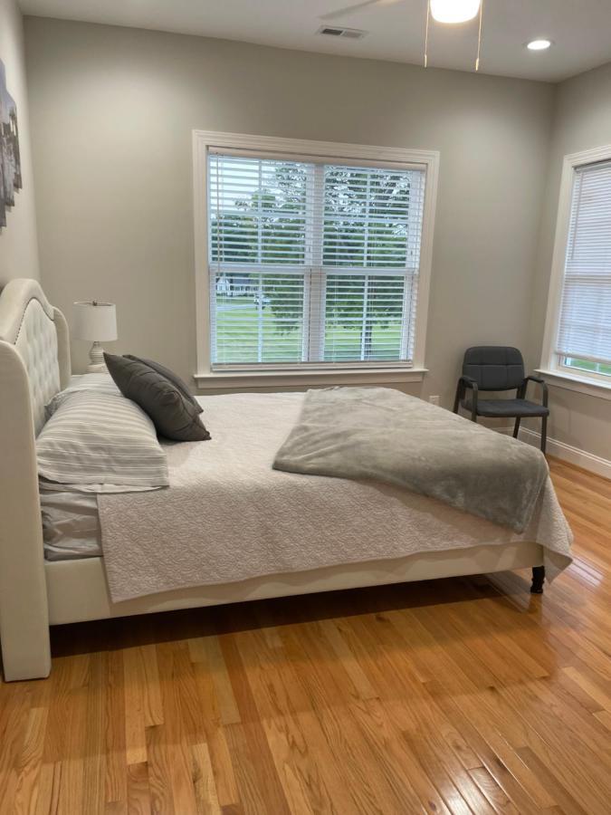 דירות Whitsett La Casa Grande Hosting מראה חיצוני תמונה