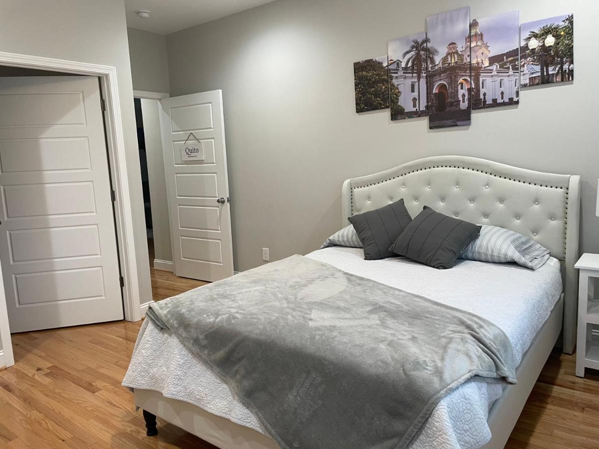 דירות Whitsett La Casa Grande Hosting מראה חיצוני תמונה