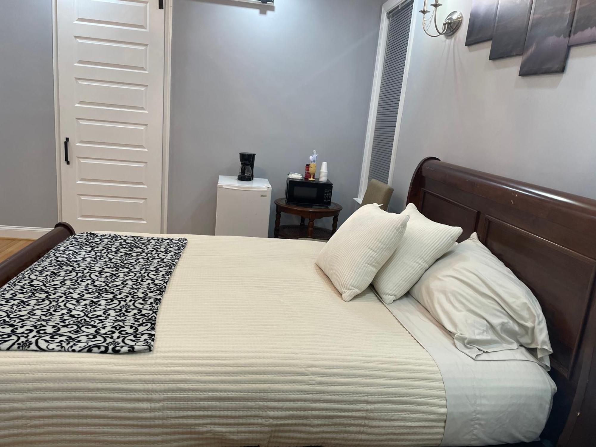 דירות Whitsett La Casa Grande Hosting מראה חיצוני תמונה