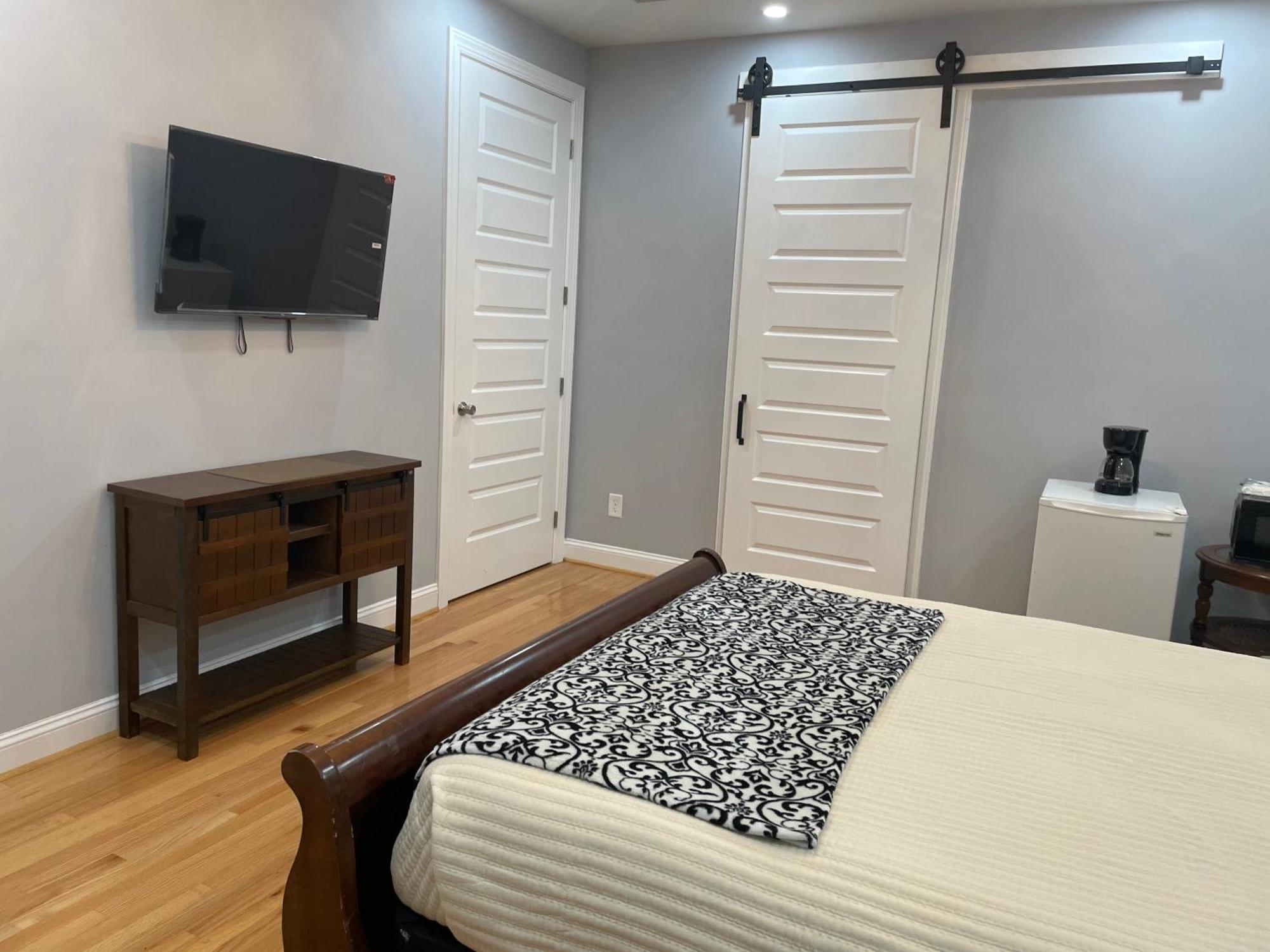 דירות Whitsett La Casa Grande Hosting מראה חיצוני תמונה