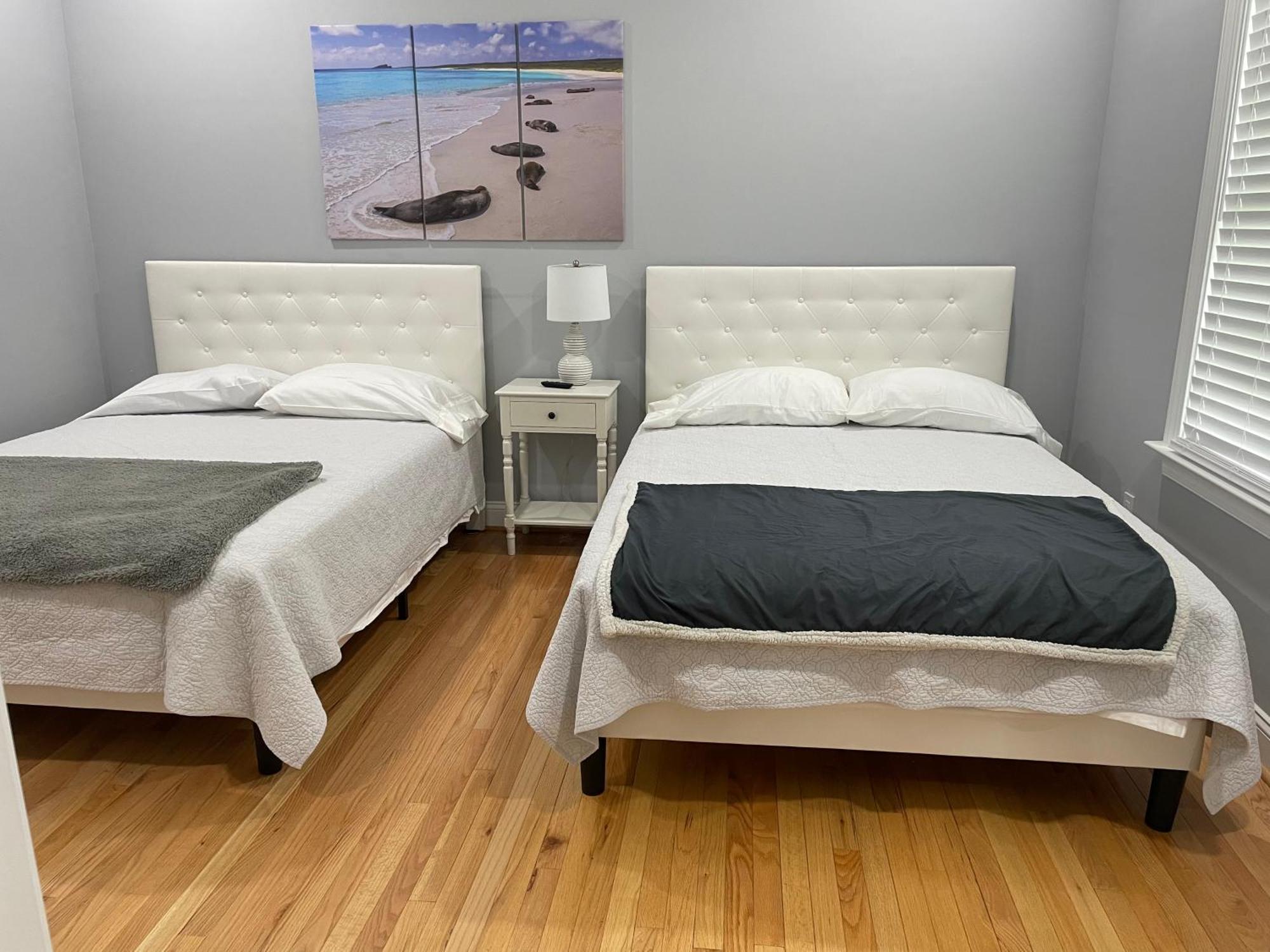 דירות Whitsett La Casa Grande Hosting מראה חיצוני תמונה